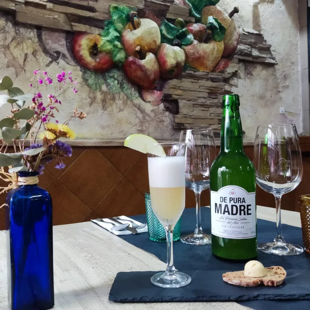 Cóctel de sidra de bienvenida